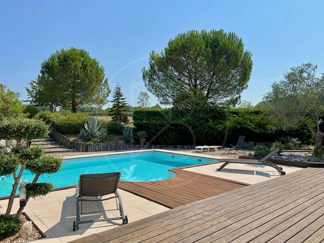 Superbe maison traditionnelle avec piscine - photo 15