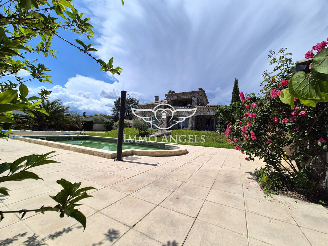 Maison à SAINT-AMBROIX