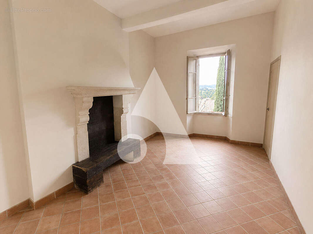 Appartement à CAROMB
