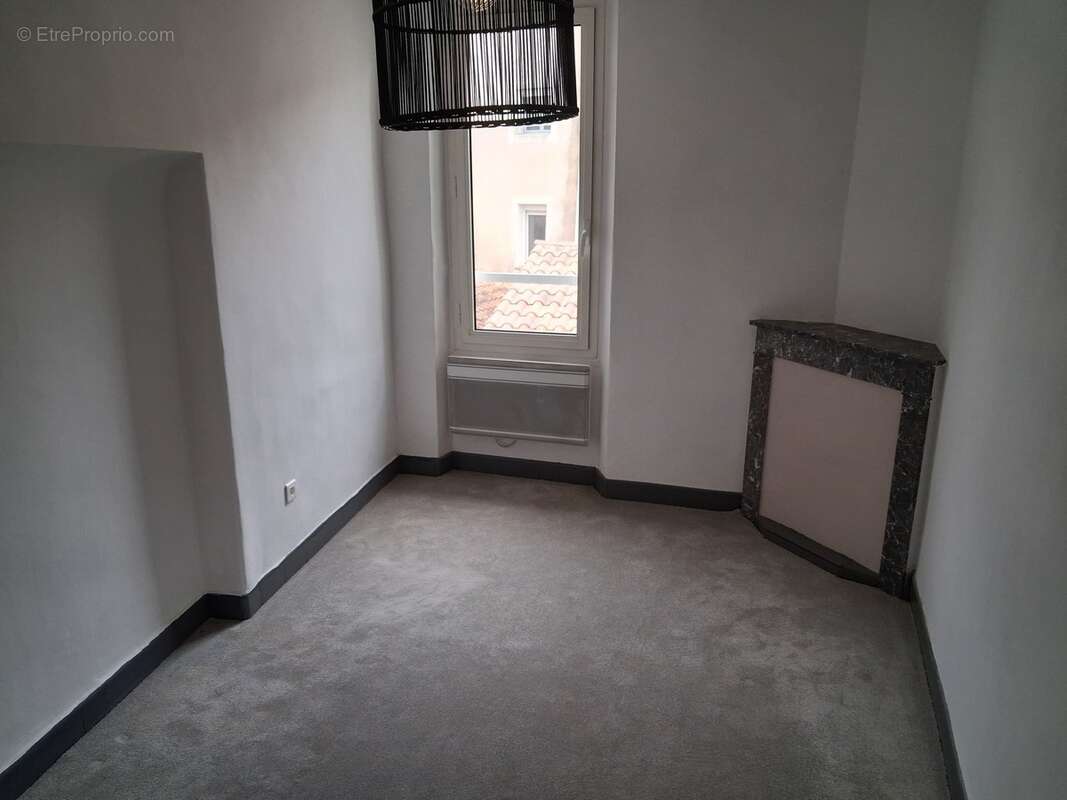 Appartement à AURIOL