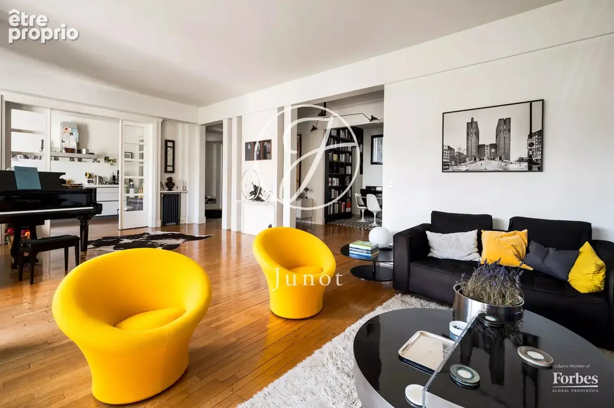 Paris 7e - SÈVRES-BABYLONE - Appartement familial d’exception - 8 pièces - 248,52m² Carrez - 4 chambres - Balcons - Vues dégagée - photo 7