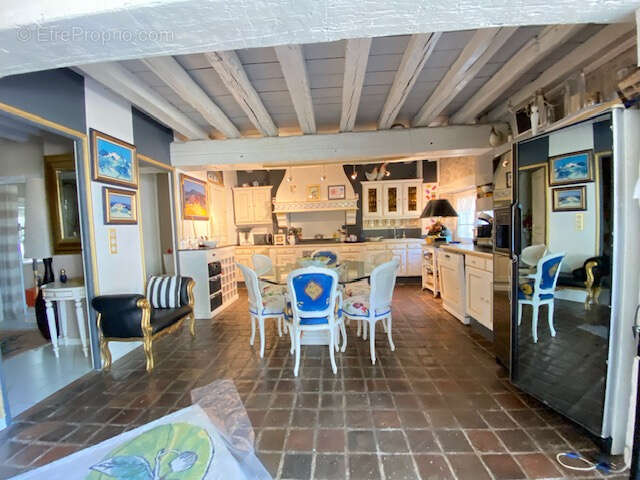 Maison à CHAINTREAUX