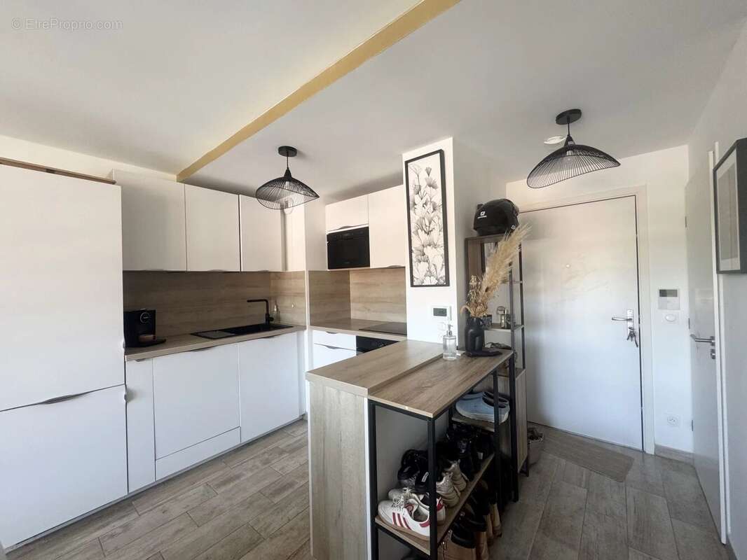Appartement à VILLENEUVE-LOUBET
