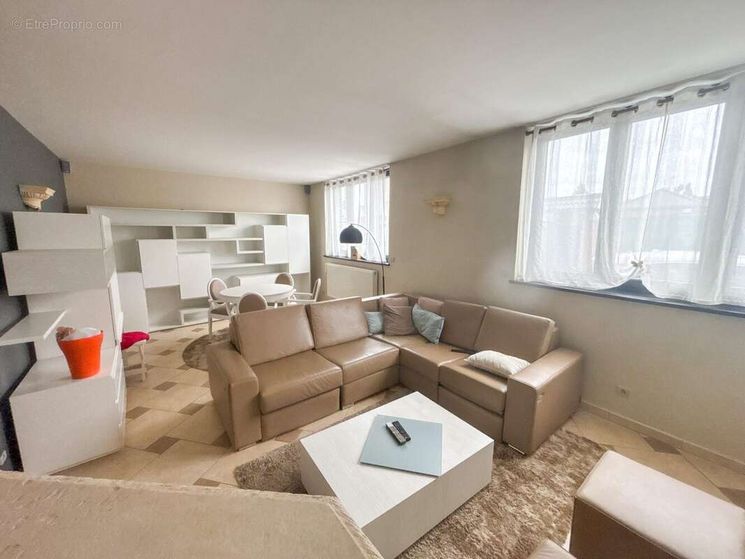 Maison à LYS-LEZ-LANNOY