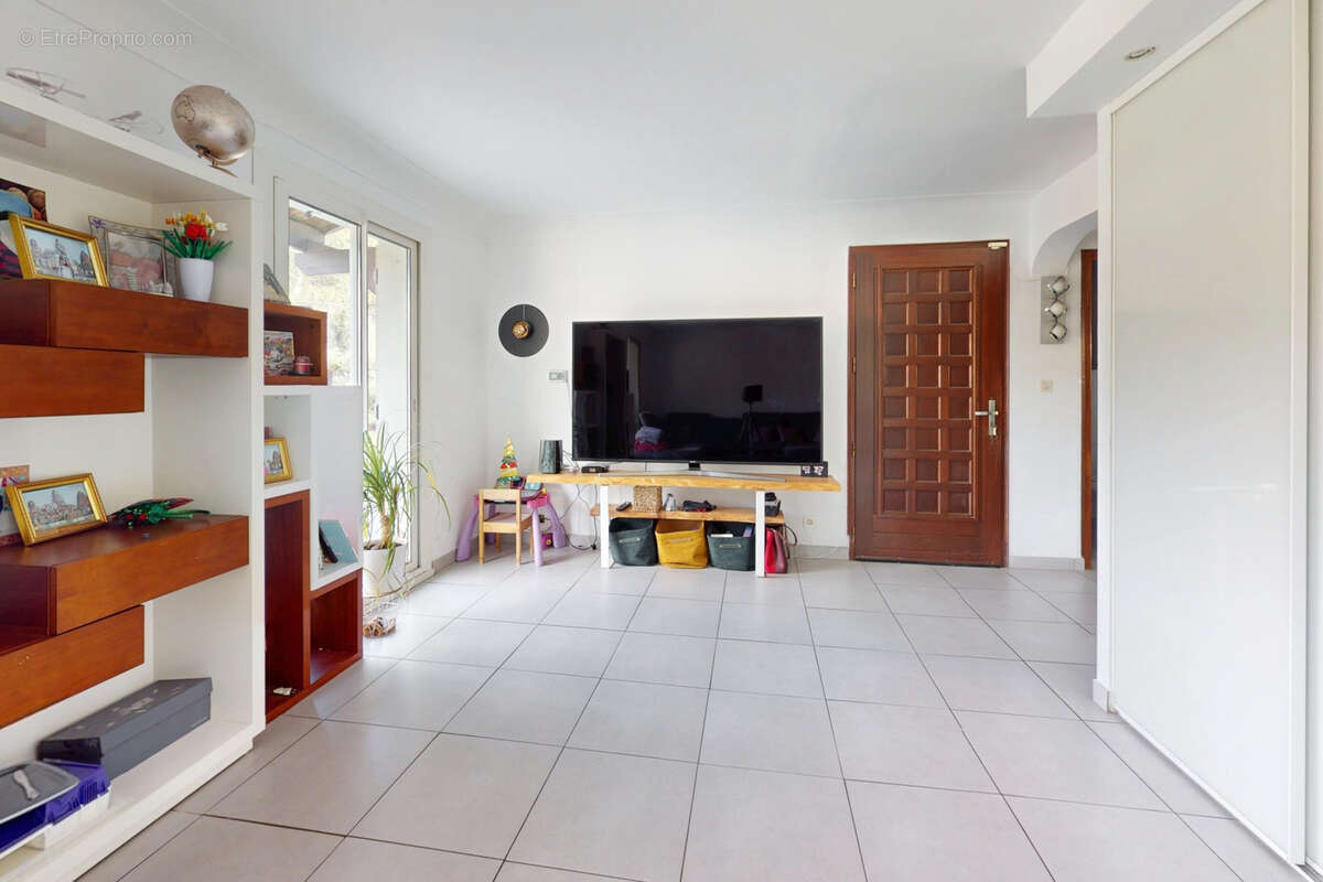 Maison à SEPTEMES-LES-VALLONS