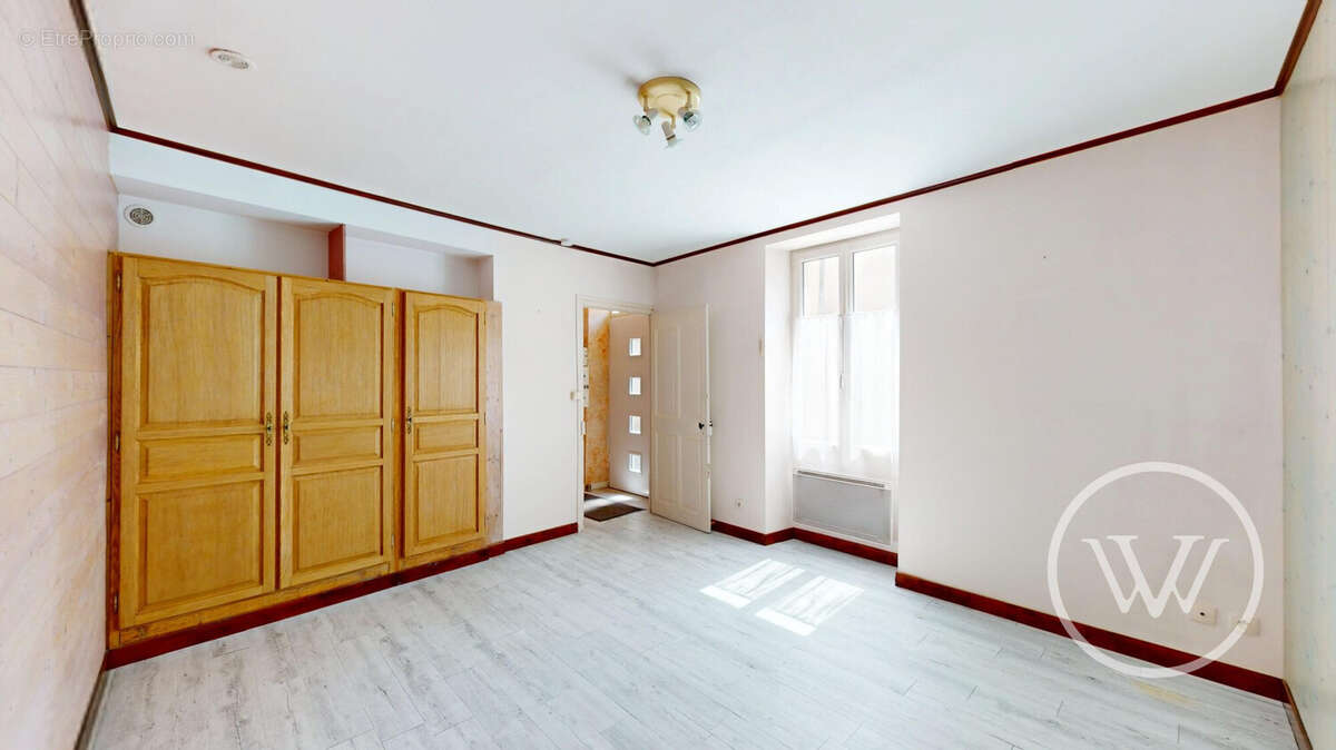 Maison à MONTMEYRAN