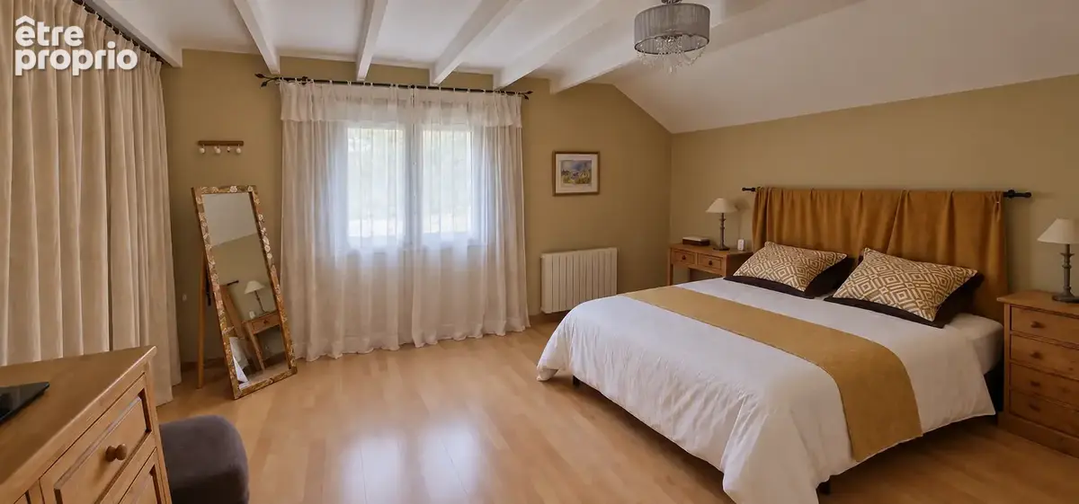 Maison à vendre 240m2 sur terrain 800m2 avec piscine à ENTRELACS - photo 9
