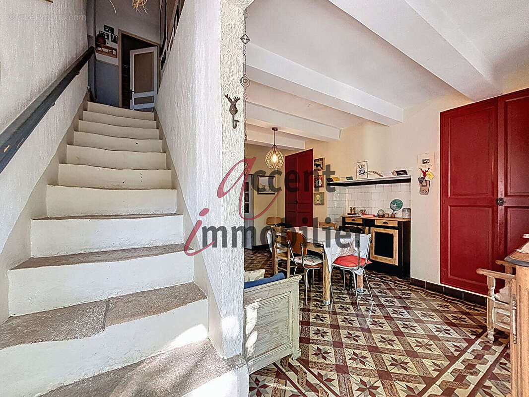 Maison à PLAN-D'ORGON
