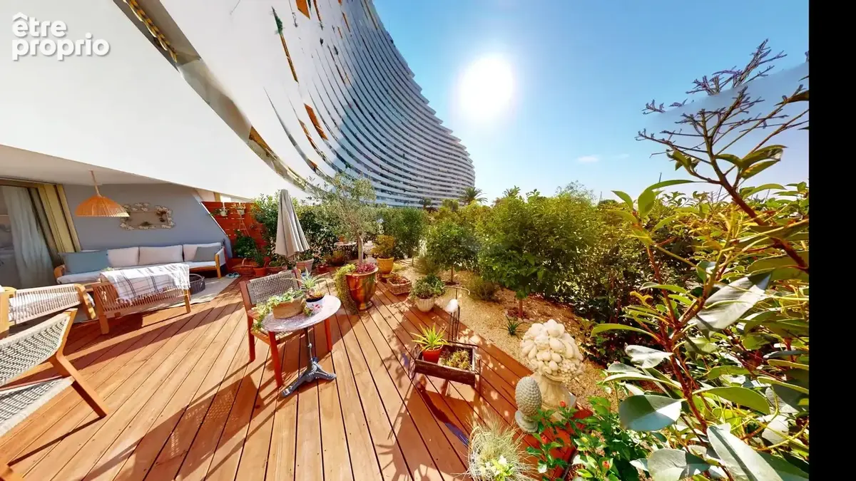 Appartement à VILLENEUVE-LOUBET