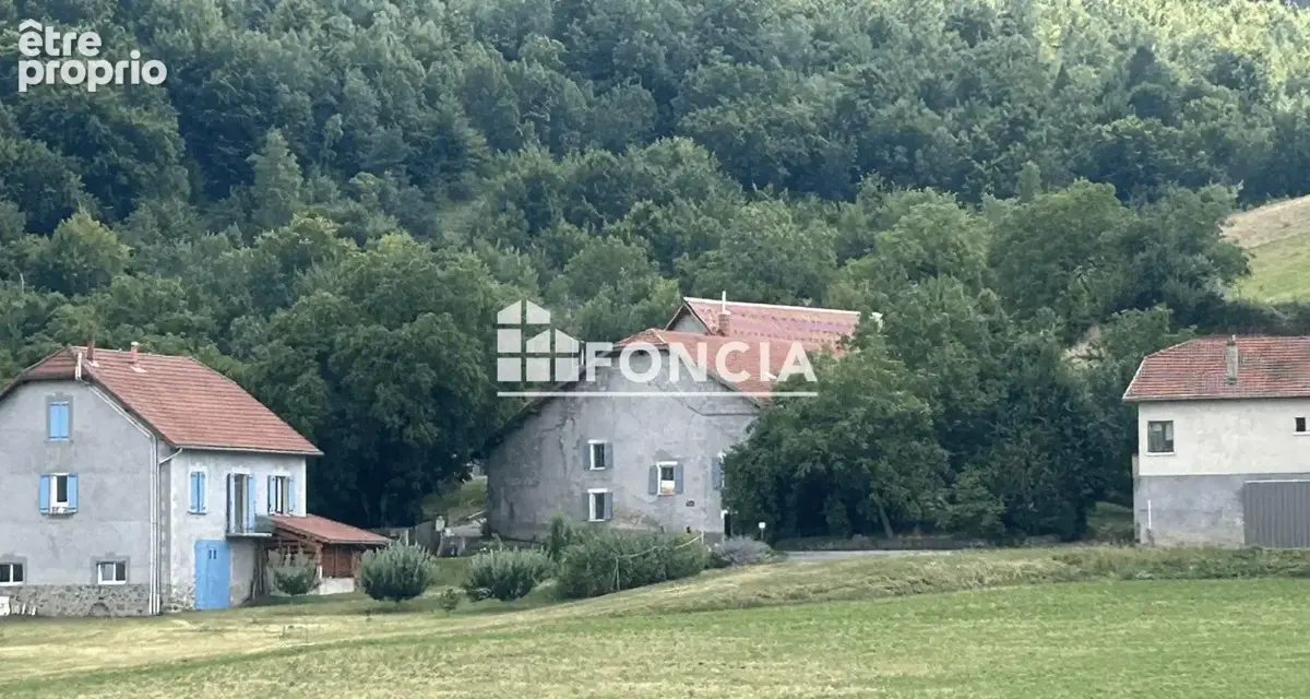 Maison à BELLAFFAIRE