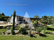 Maison à COLLONGES-AU-MONT-D&#039;OR
