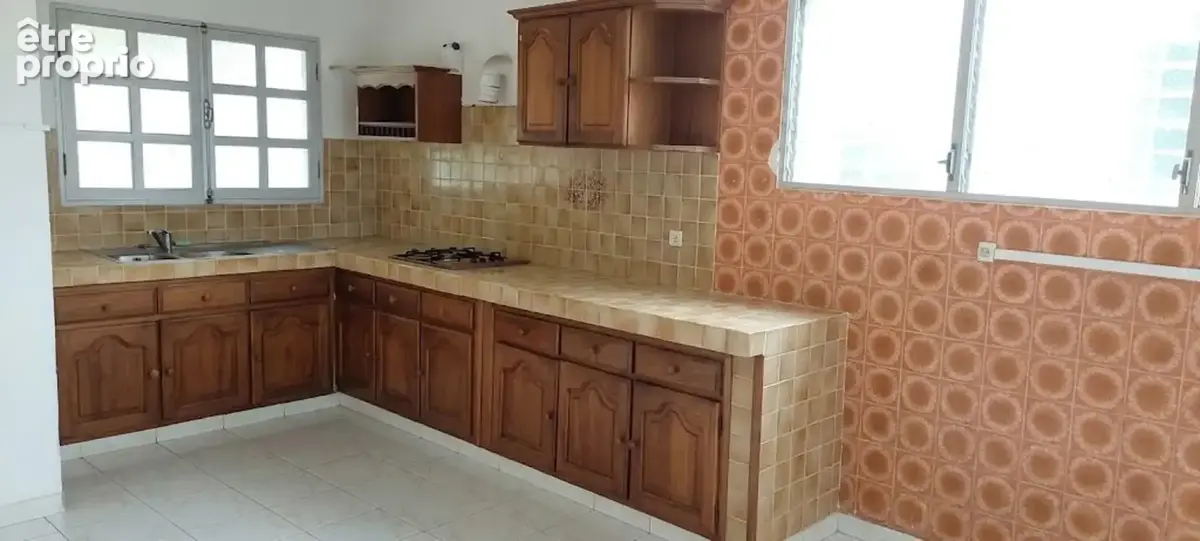 A vendre : maison t6 cluny fort de france (97200) - photo 5