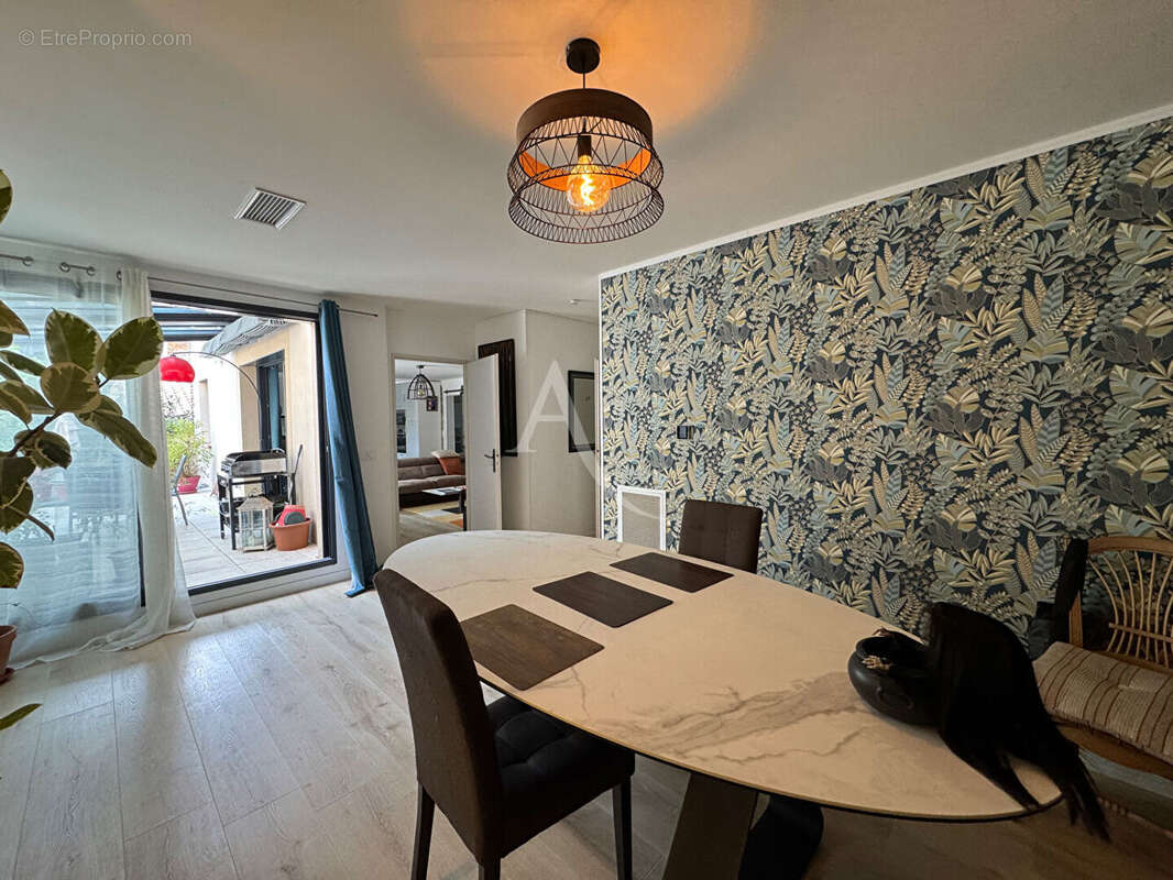Appartement à LISLE-SUR-TARN