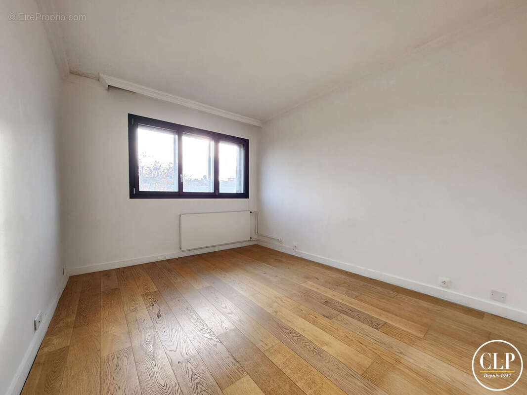 Appartement à NOGENT-SUR-MARNE