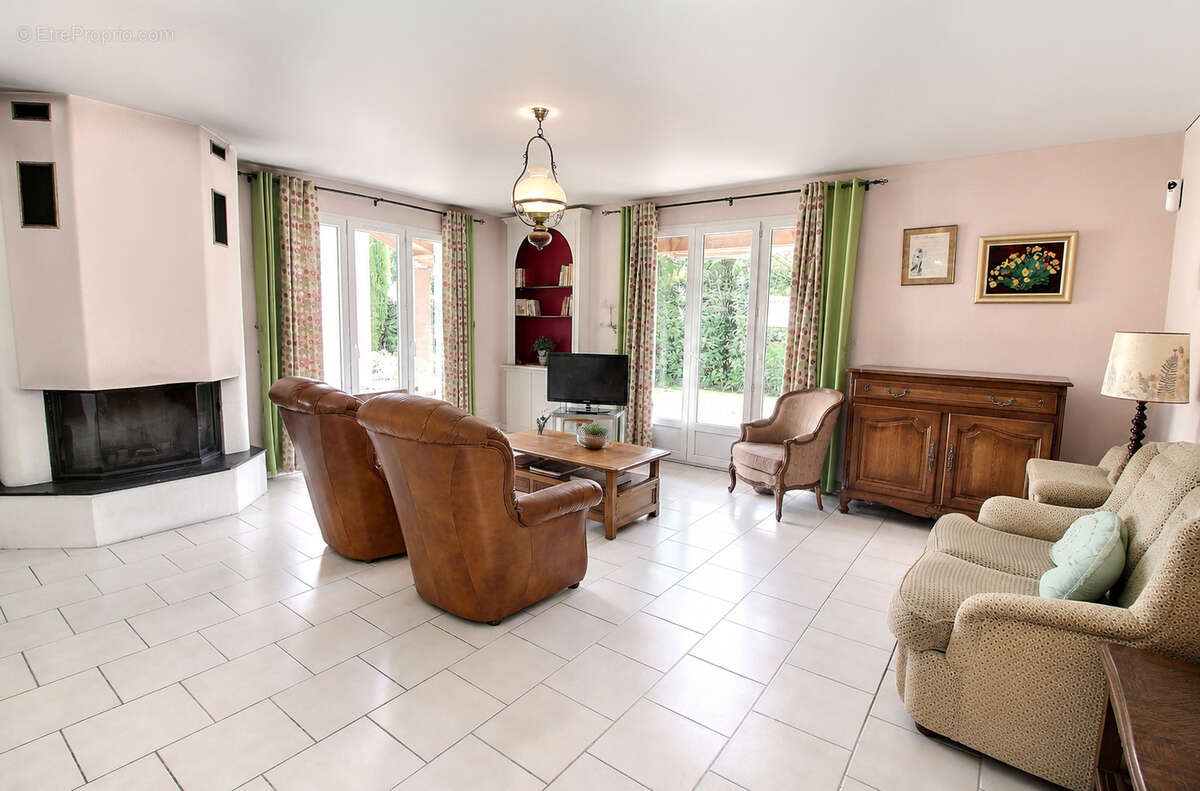À vendre à Bedoin maison de 123 m² sur 1000 m² - photo 8