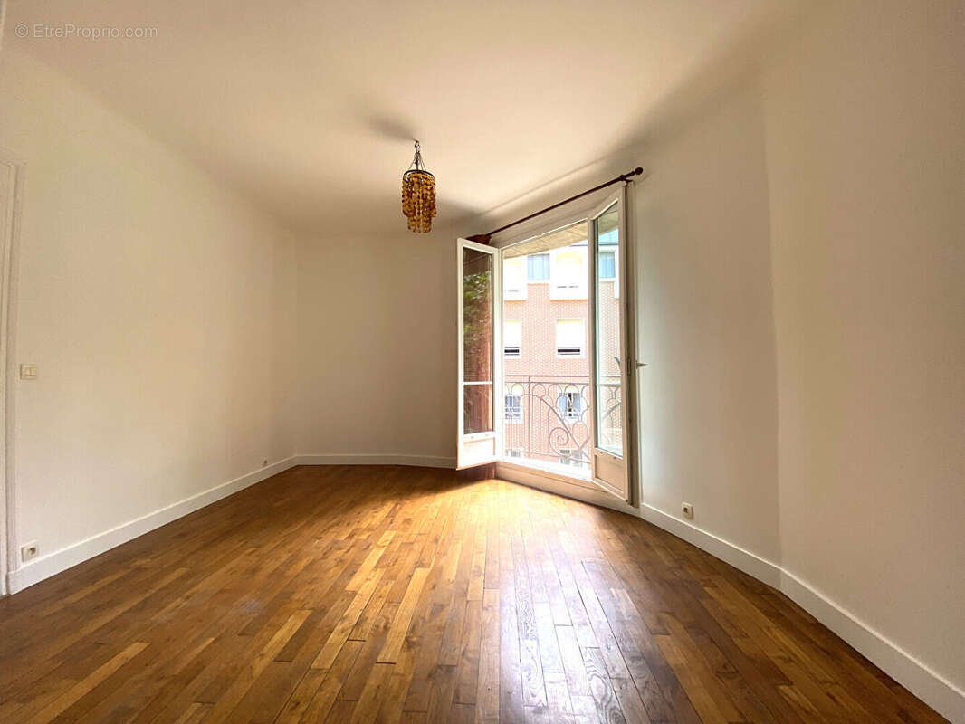 Appartement Clichy 2/3 pièce(s) 60 m2 - photo 5