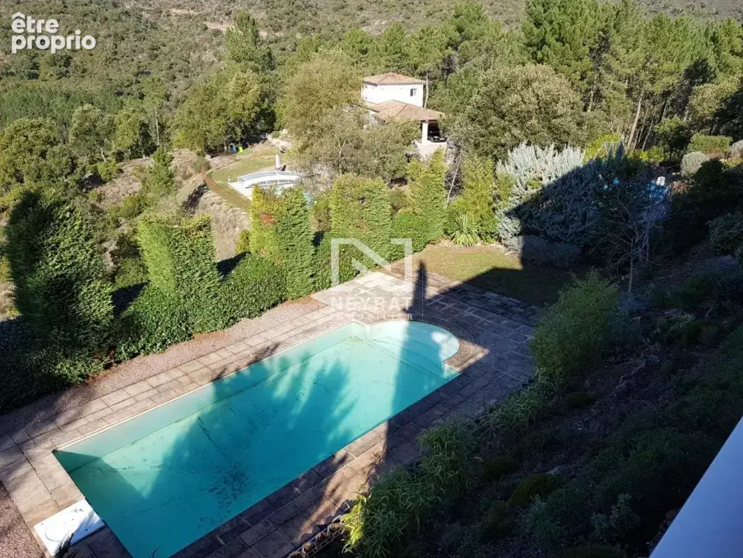 Les Esterets Montauroux Belle villa individuelle de  4 chambres  avec piscine - photo 8