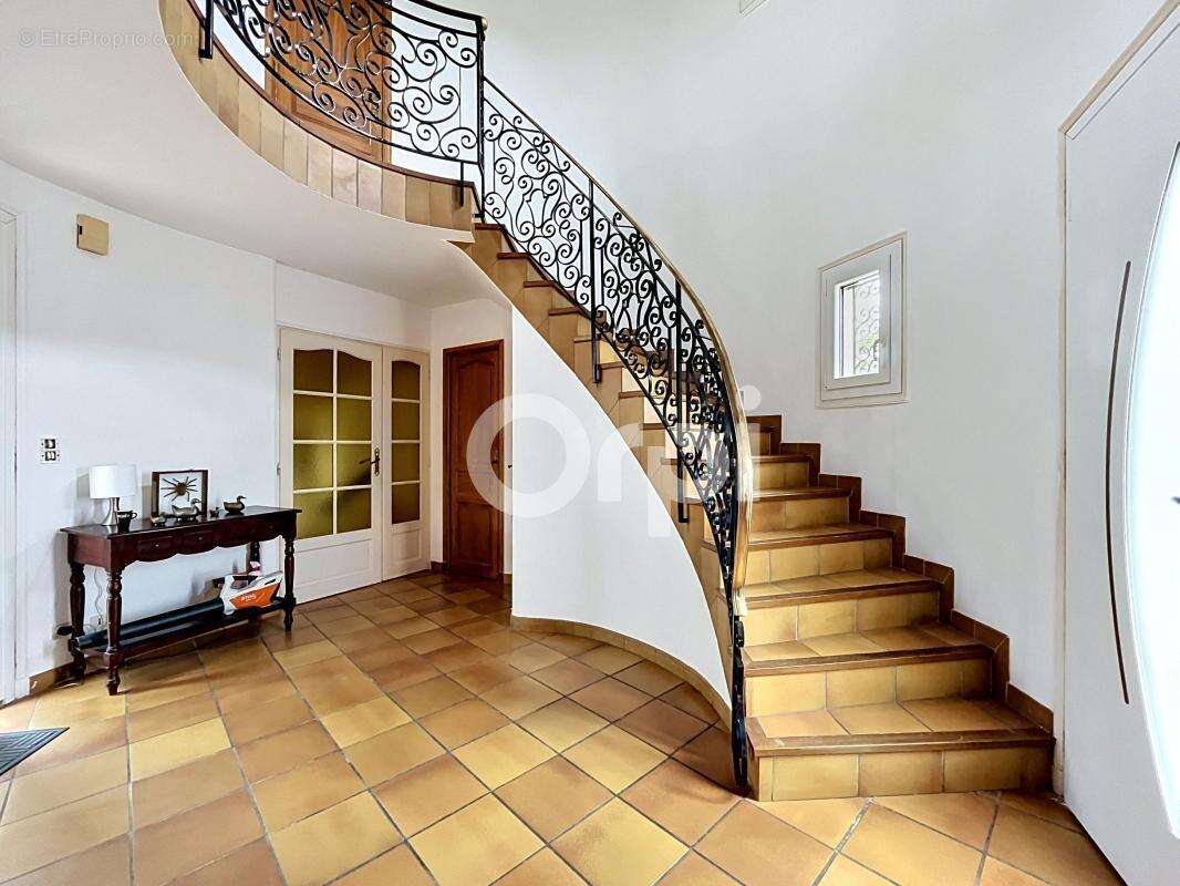 Maison à COSNAC