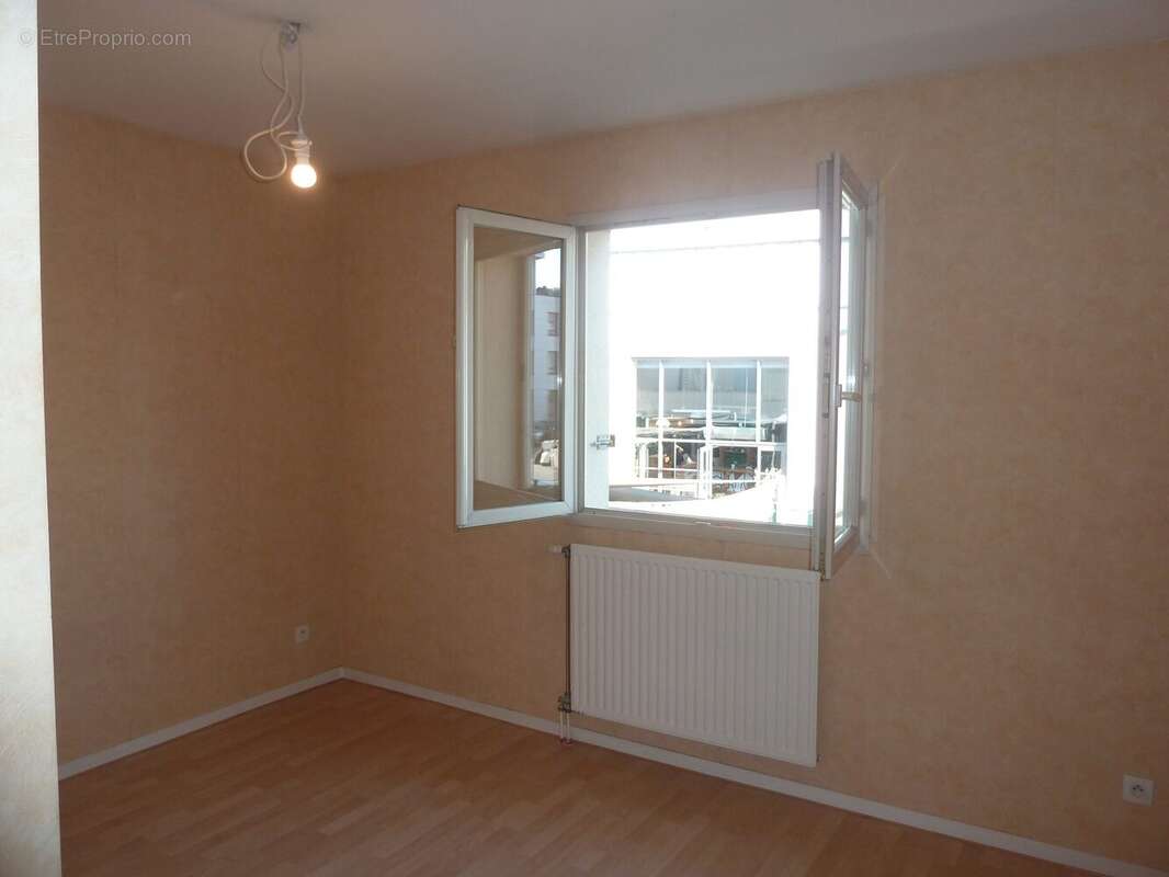 Appartement à LYON-8E