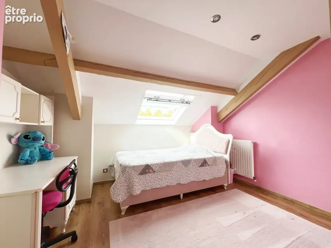 Maison familiale de 257 m2 habitables 278m2 au sol   Prestations haut de gamme et grand terrain - photo 18