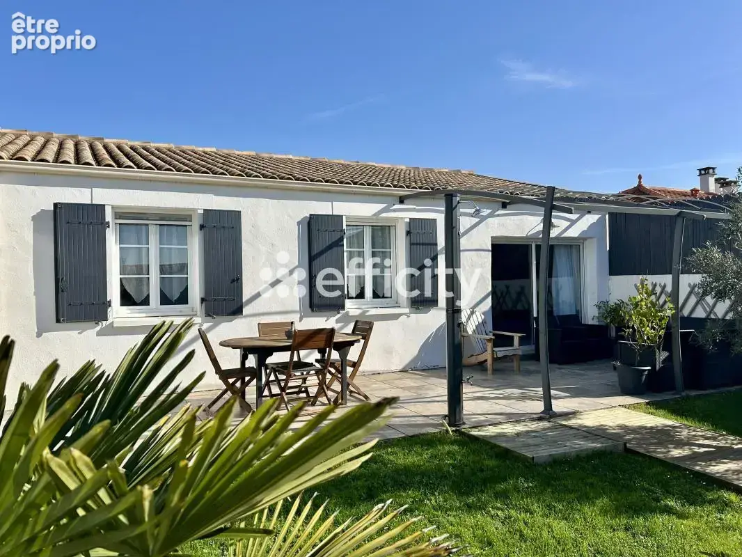 Maison 121 m² à Marennes  - photo 2