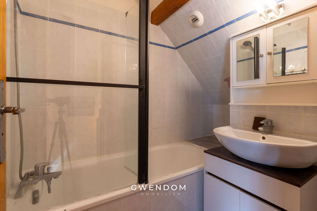 Appartement à TORCY