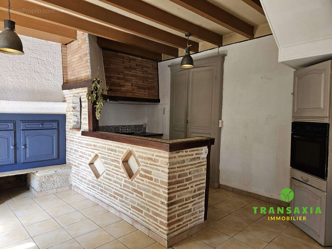 Maison 105 m² à Morizes  - photo 3