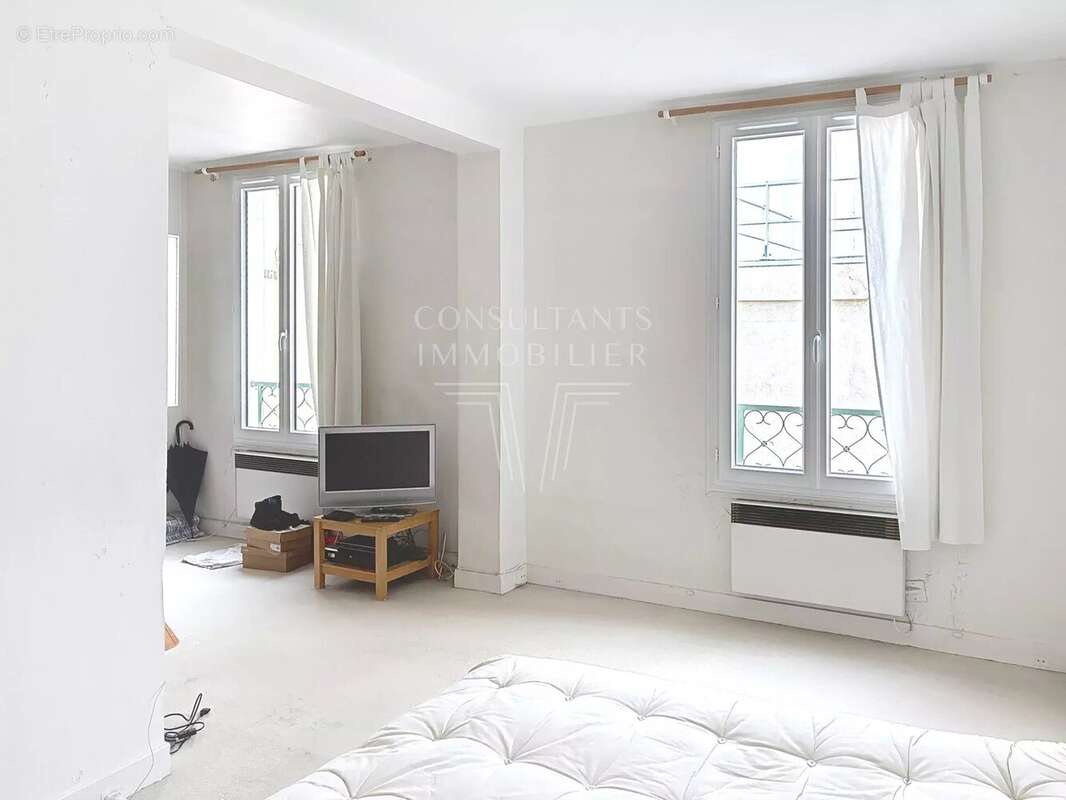 Appartement à NEUILLY-SUR-SEINE