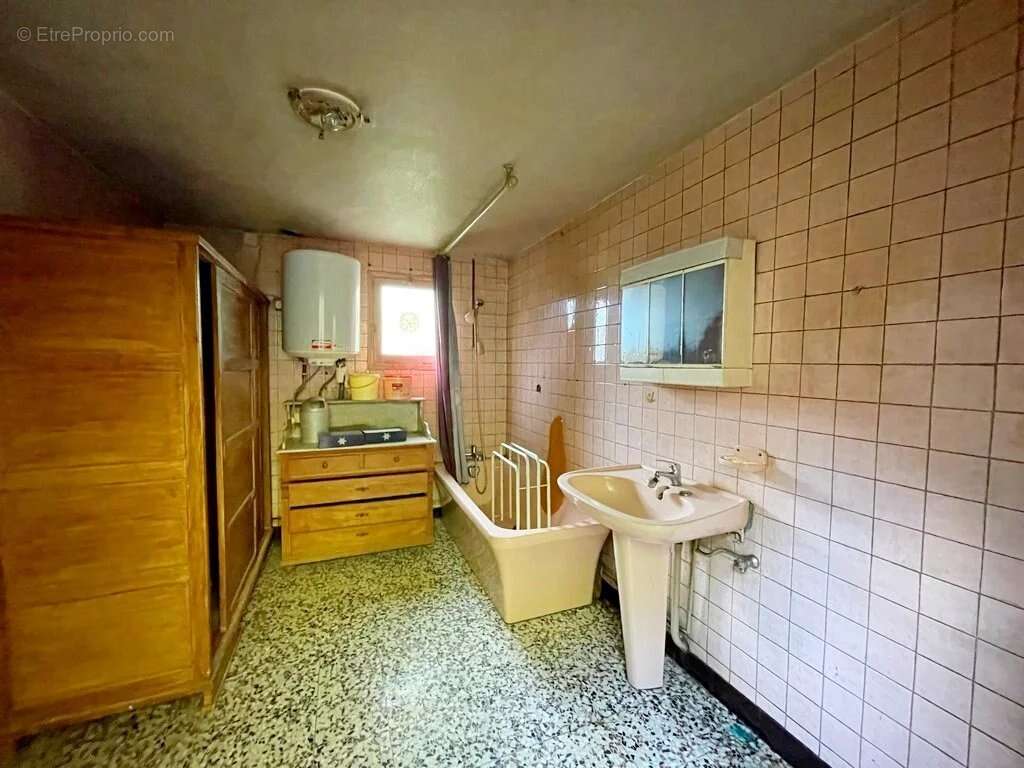 Maison à MOUX-EN-MORVAN