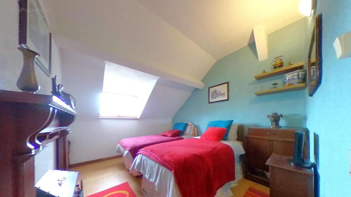 Maison à MIRAUMONT