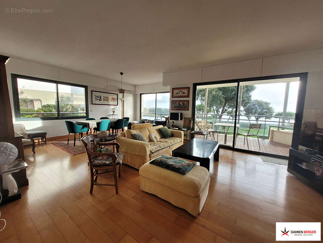 Appartement à LA ROCHELLE