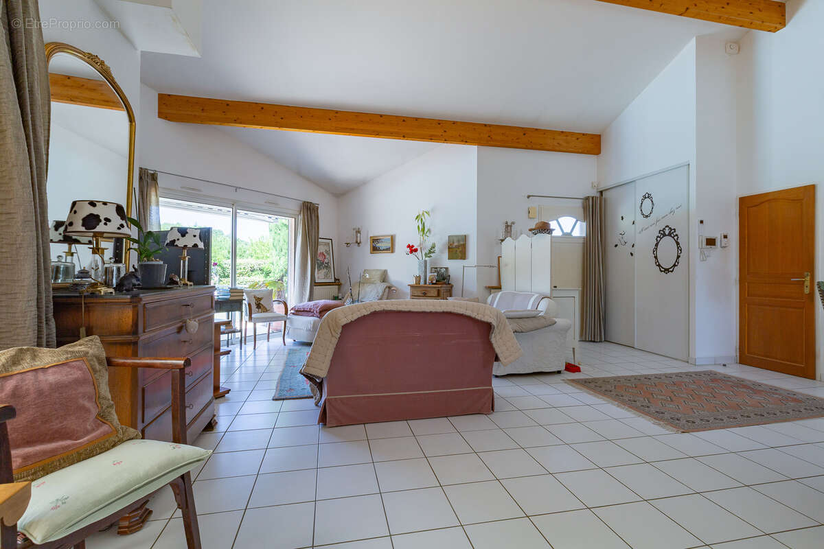 Maison à BEAUMONT-LES-VALENCE