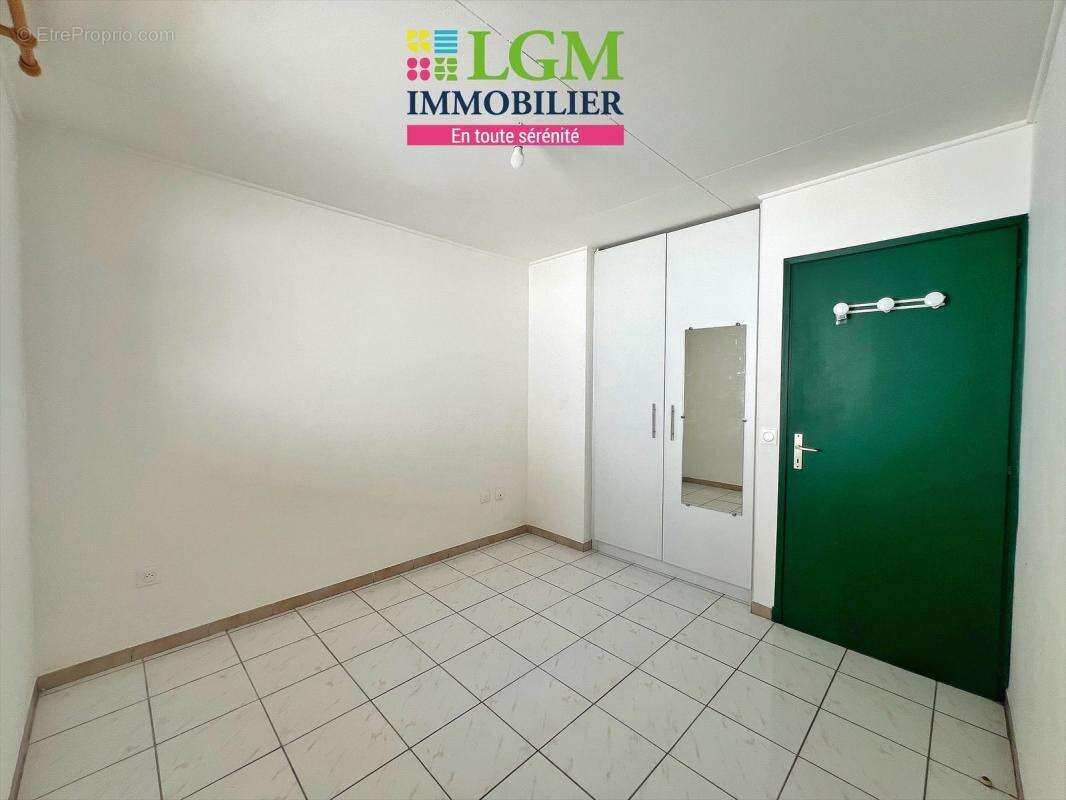  Maison familiale individuelle 4 pièces de 76 m² + 2 grandes terrasses + 1 dépendance de 18 m² - photo 9