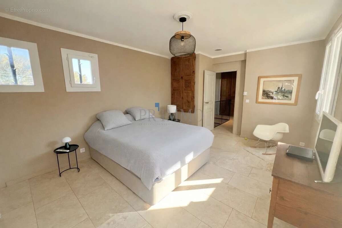 Maison à SAINT-RAPHAEL