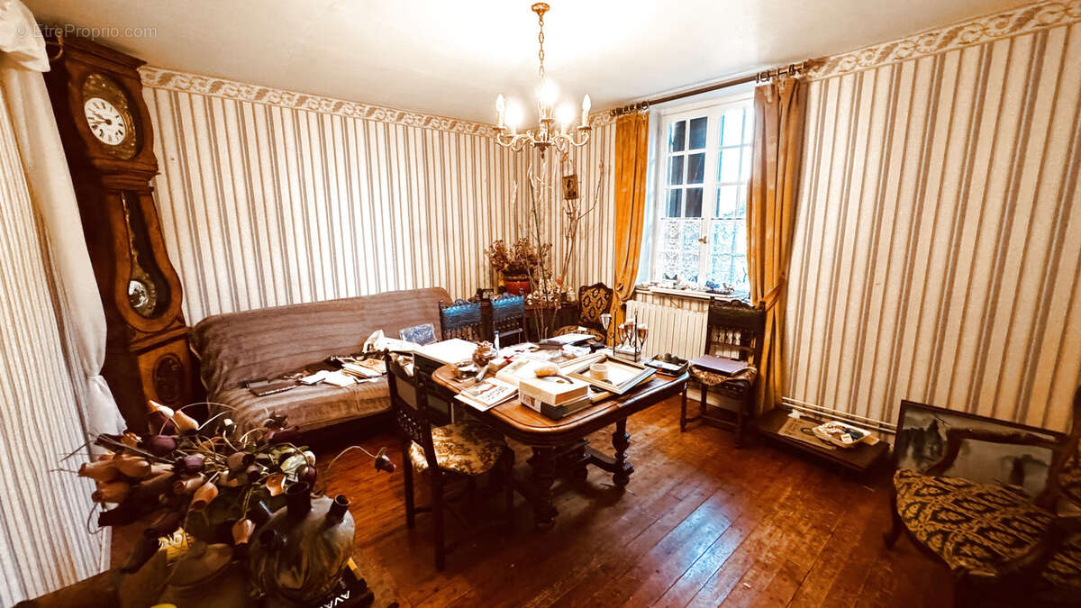 Vente en Exclusivité à Pontaubert - Charmante Maison de caractère avec jardin de 1467 m2 au prix de 235 400 €. - photo 12