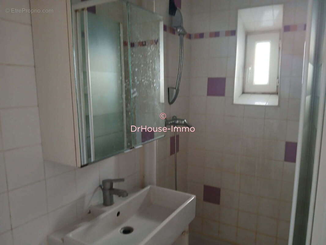 Appartement 26 m² à Toulon  - photo 5