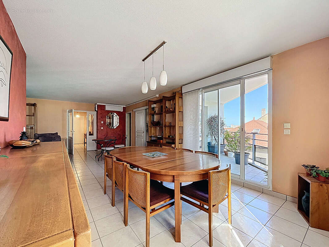 Appartement à BOURGOIN-JALLIEU