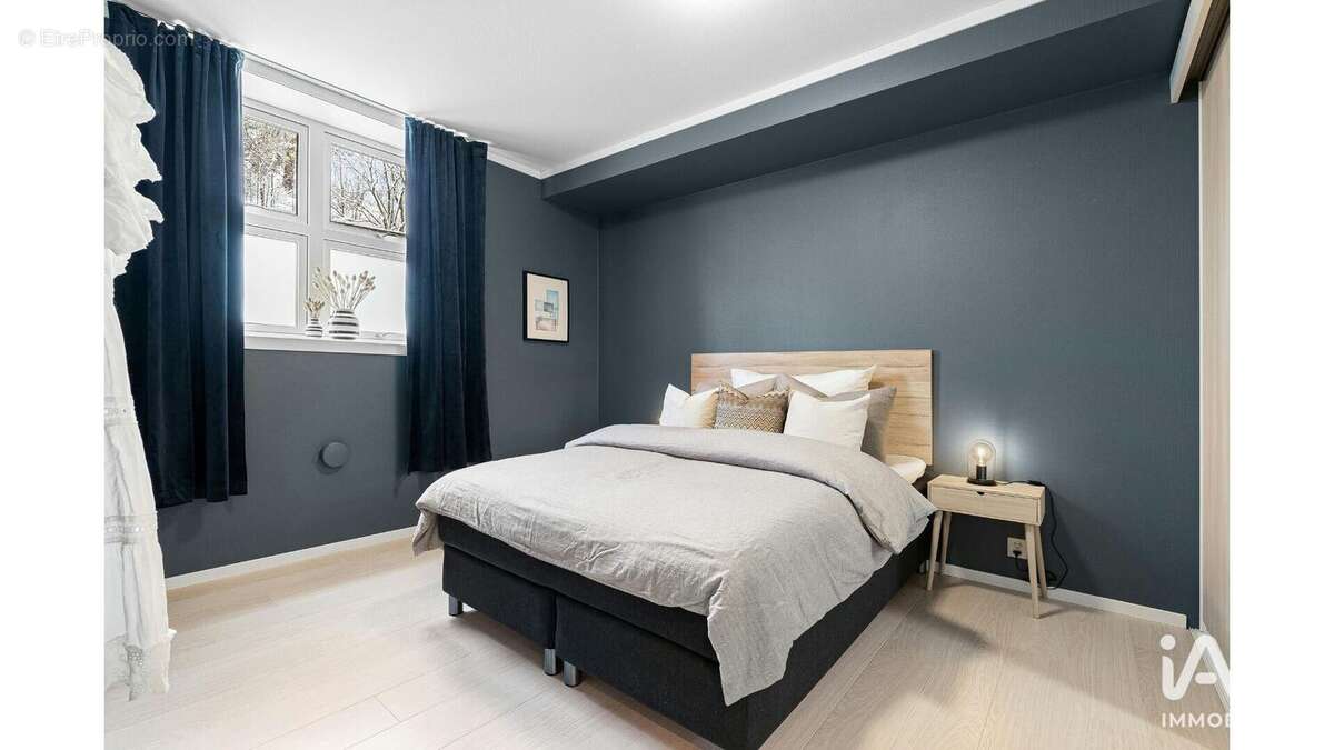 Photo 3 - Appartement à LEVALLOIS-PERRET