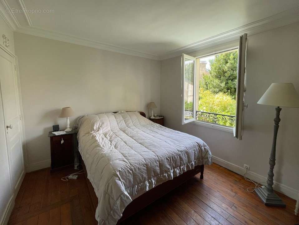 Maison 120 m² à Versailles  - photo 5