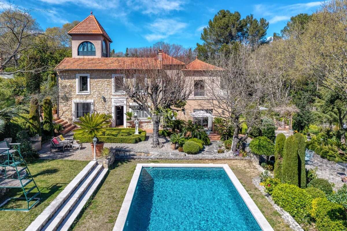 Maison à GRASSE