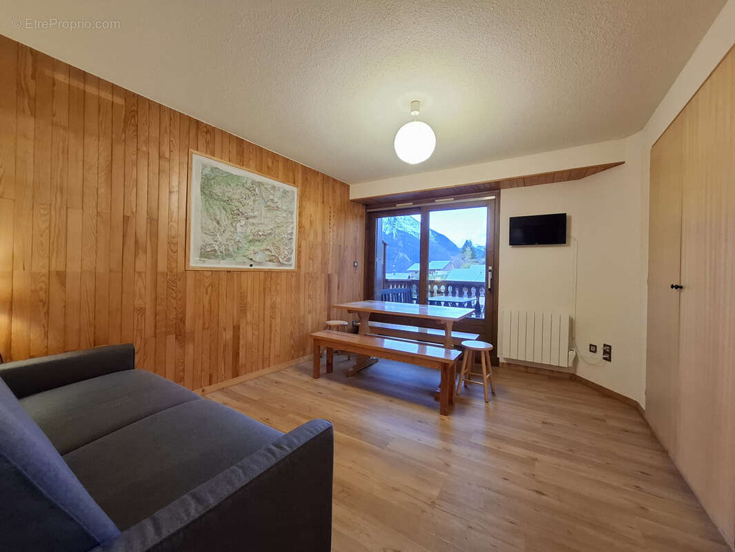 Appartement à CHAMPAGNY-EN-VANOISE