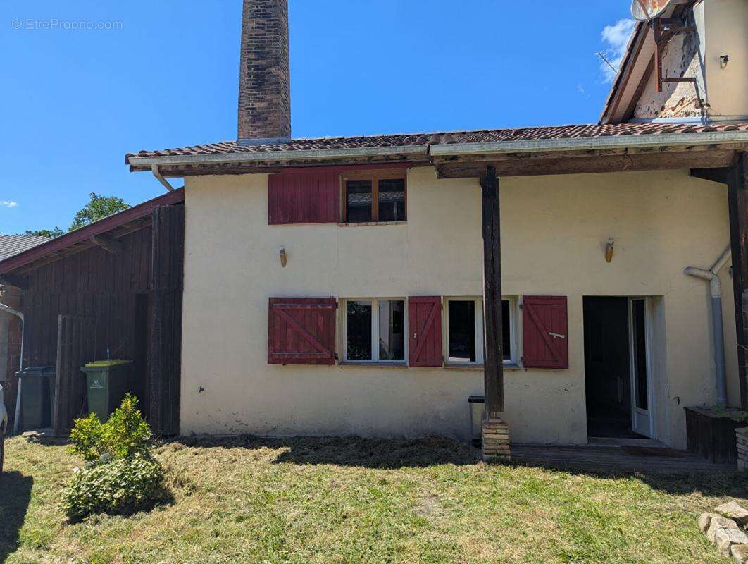 Maison à BELIN-BELIET
