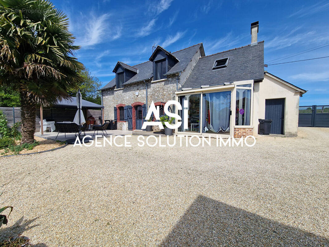Maison à PORT-BRILLET