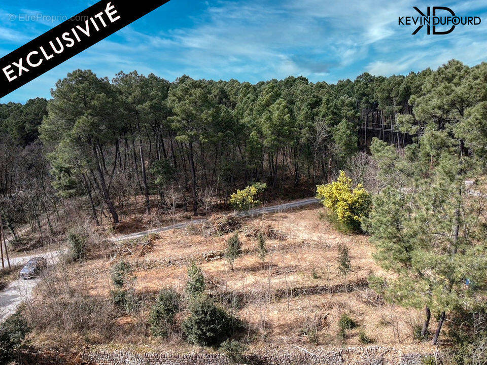 Terrain à LAURAC-EN-VIVARAIS