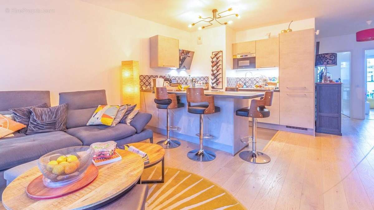 Photo 2 - Appartement à ISSY-LES-MOULINEAUX