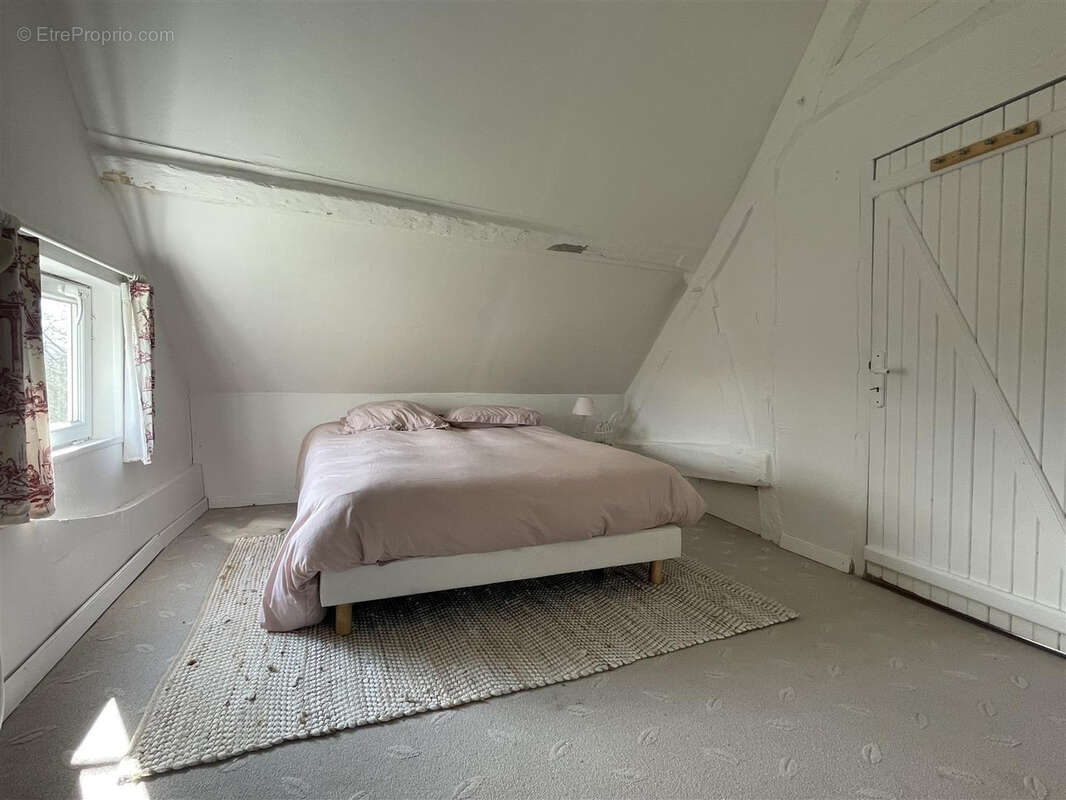 Maison à LE PIN-AU-HARAS