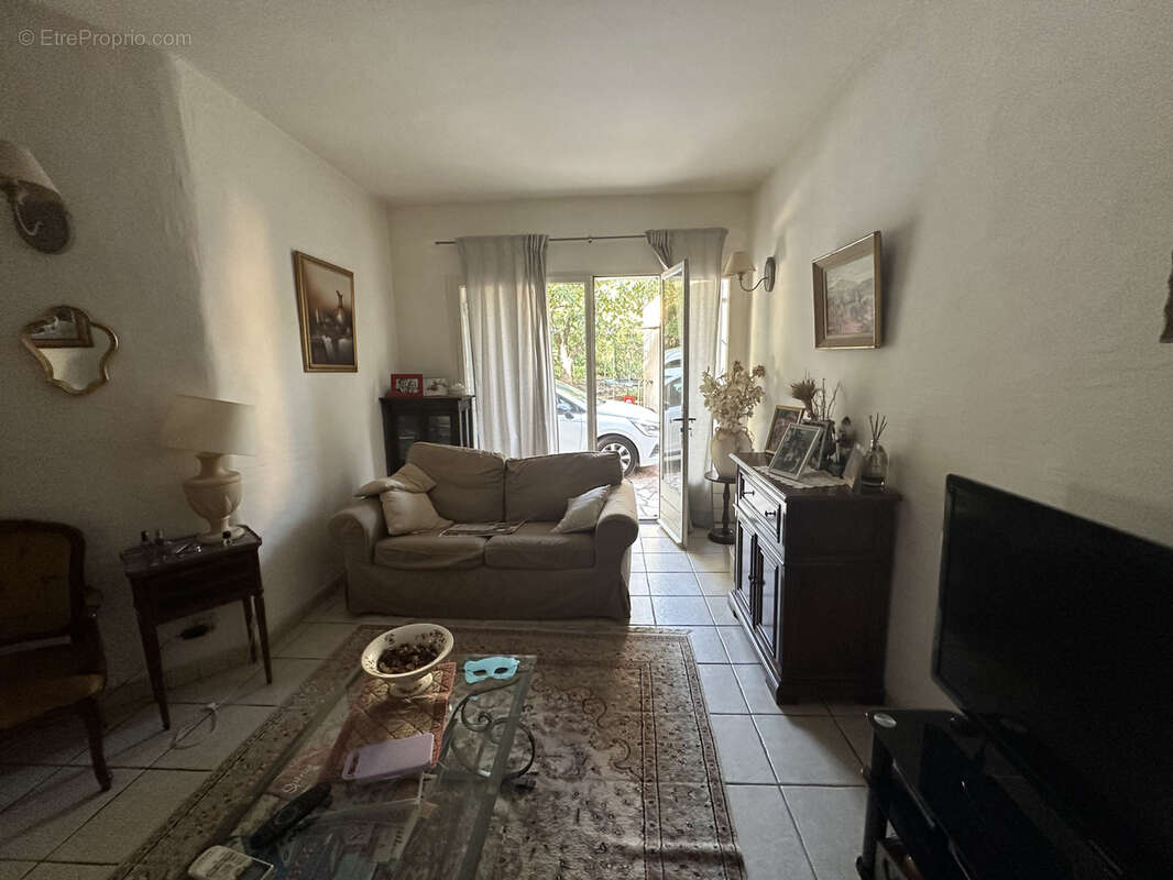 Maison à SOLLIES-PONT