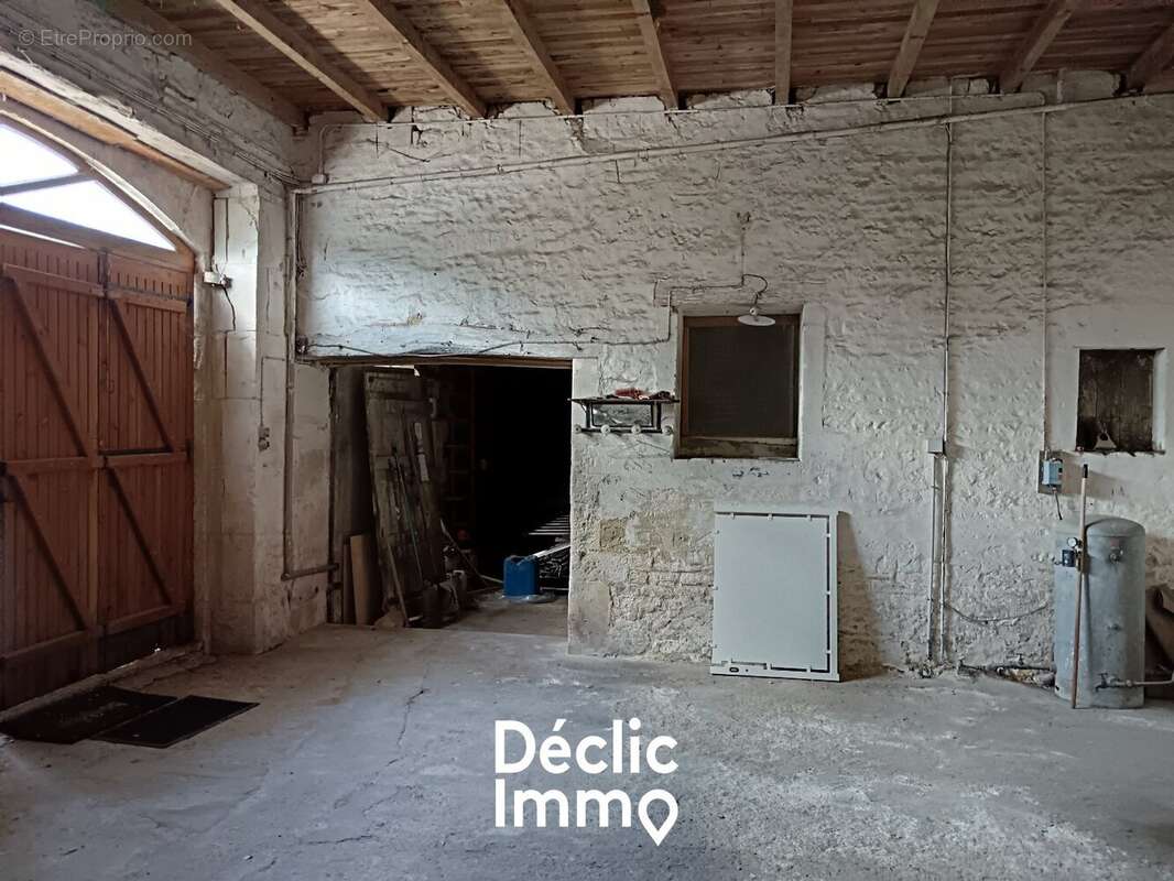 Ensemble immobilier - maison et longere - photo 12