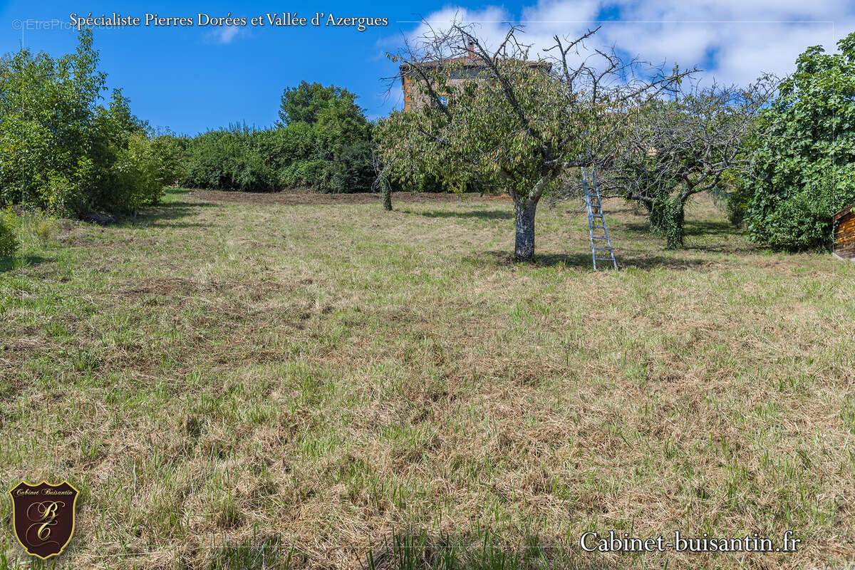Terrain à bâtir de 900 m2 - photo 3