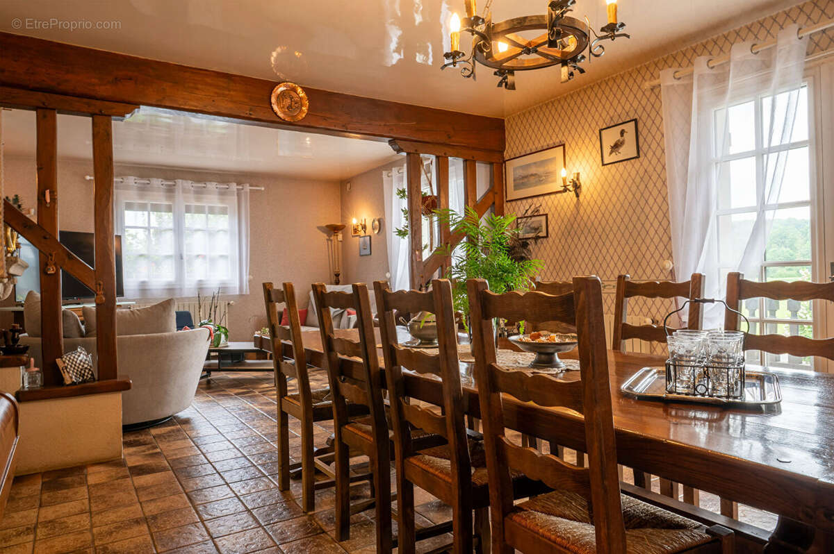 Maison à NOGENT-LE-ROI